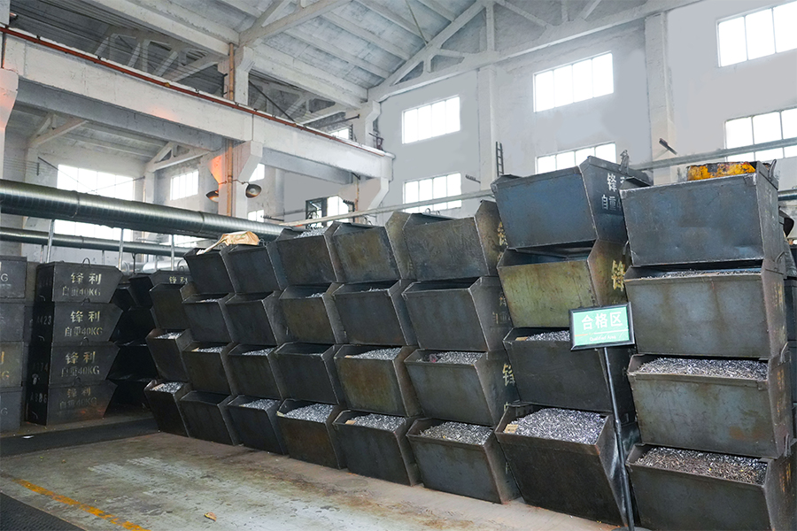 Pembungkusan dan pergudangan